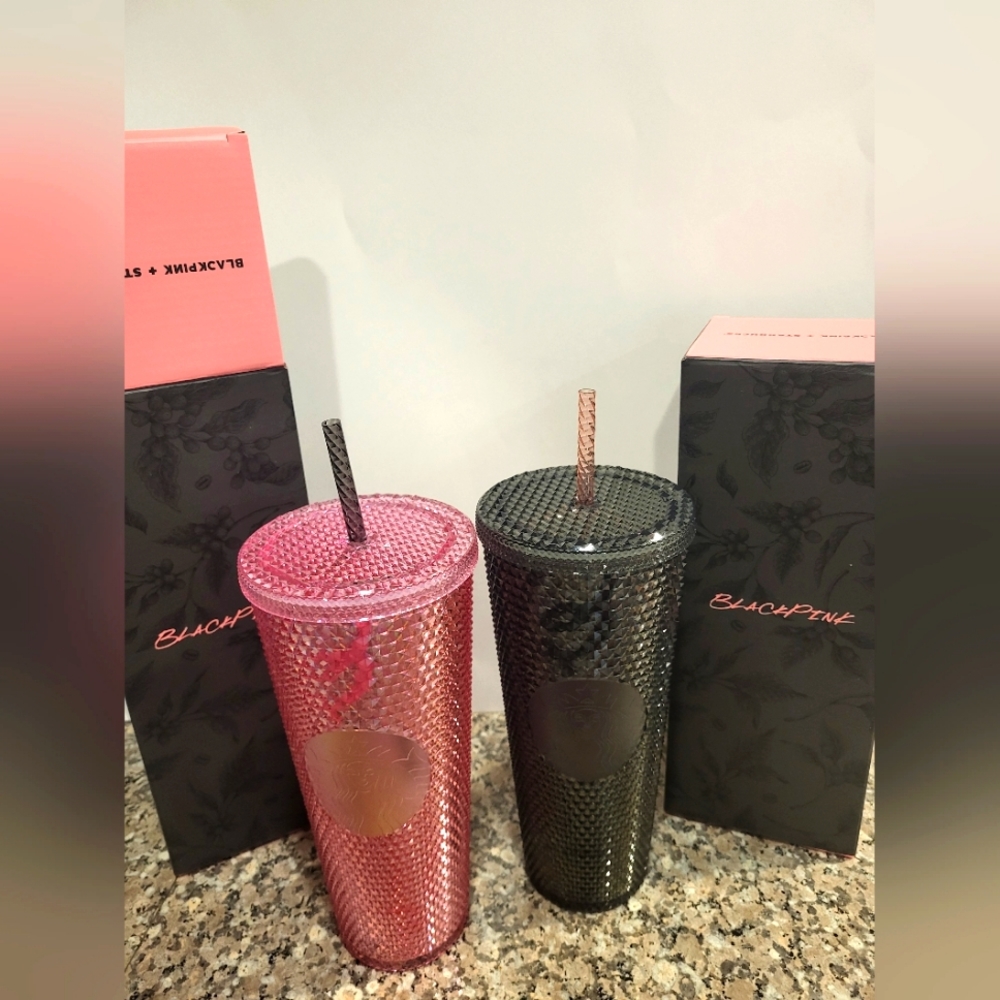 BlackPink x Starbucks